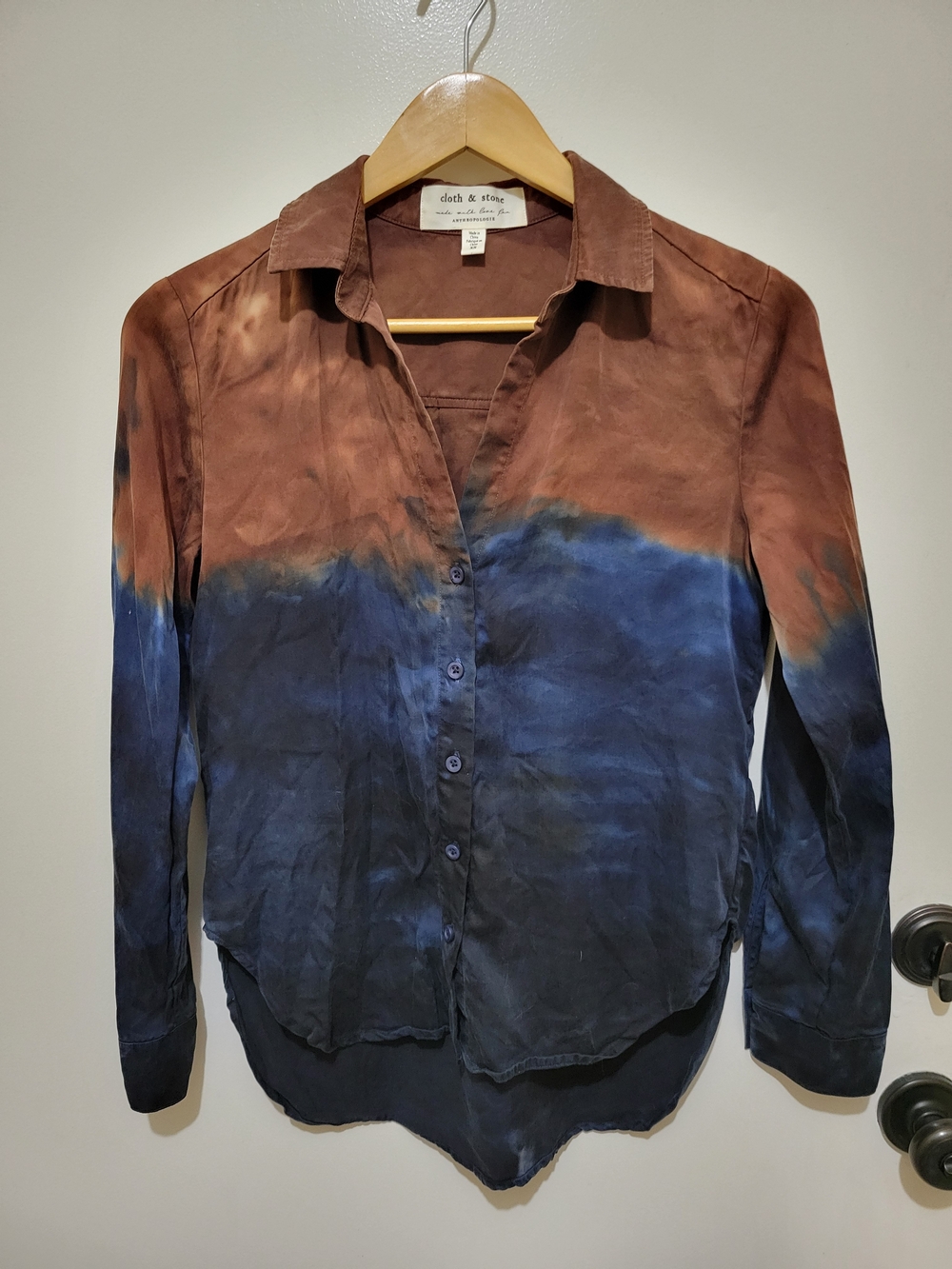 cloth & stone for Anthropologie Womens Brown-to-Navy Ombre Button-Up Shirt